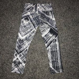 Lululemon cropped leggings
